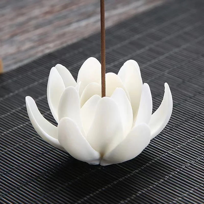 Exquisite Buddha’s Hand Holding Lotus LED Backflow Incense Burner – Pure handmade masterpiece in classic Chinese style. As the backflow cone burns, fragrant smoke gently cascades from the sacred lotus into the serene palm